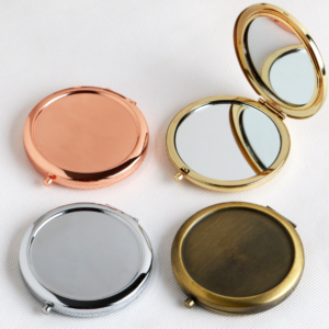 Mini Pocket Cosmetic Compact Mirror Foldable Double Sides Pocket Mirror Girl Beauty Tools