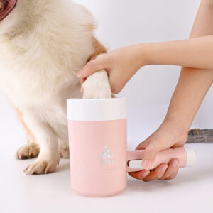 Alternative view of Pet Automatic Scrub-Free Cleaning Foot Into The Door To Wash Paws Dog Paws Electric Cup Dog Foot Washer