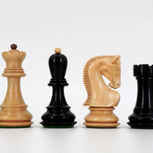 Alternative view of Wooden International Chess