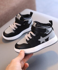 Alternative view of Children's casual sports shoes