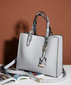 Korean versatile handbag