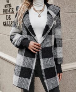 Loose Plaid Sweater Cardigan