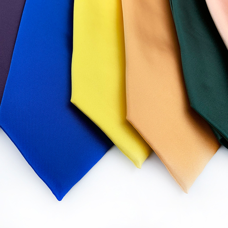 Men's Classic Solid-color Satin Tie - Image 3