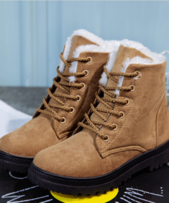 Winter New Women Snow Boots Flat With Large Size Casual Cotton Shoes Trend Women Vulcanized Shoes Artificial Plush